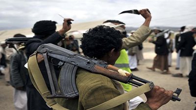 مقتل 4 قادة حوثيين في معارك للجيش الوطني مع الميليشيات في رازح