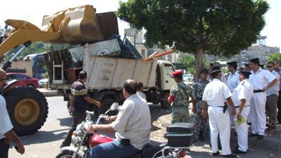 تنفيذ 730 إزالة إدارية و158 إشغال طريق في حملة أمنية بالقاهرة