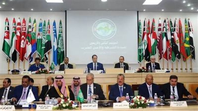 اختتام مؤتمر قادة الشرطة العرب الـ 43 بإنشاء وحدة مكافحة الجرائم التقنية