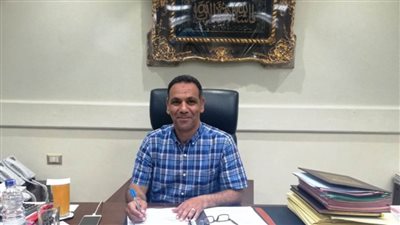 رئيس جهاز مدينة بدر يتابع سير العمل بمحطة 