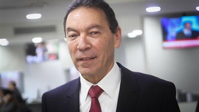 8 أشياء أساسية داخل حقيبتك لمواجهة موجات الطقس الحارة