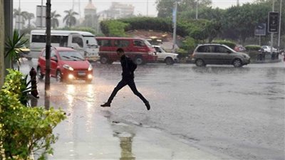 الأرصاد: سقوط أمطار على غرب البلاد غدا