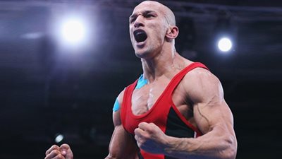 مساعد وزير الرياضة يجري اتصالات لحل أزمة «كرم جابر»