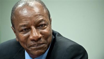 رئيس غينيا يجري تعديلا وزاريا لاحتواء الاضطرابات