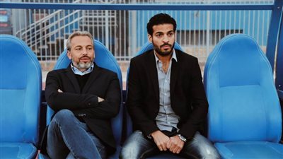 هاني سعيد يوضح حقيقة رحيل ديسابر عن بيراميدز بعد الهزيمة من الزمالك