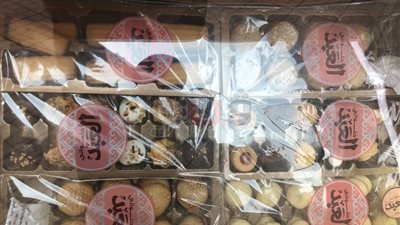 تعرف على أسعار الكعك والبسكوت والغريبة في السوق (صور)