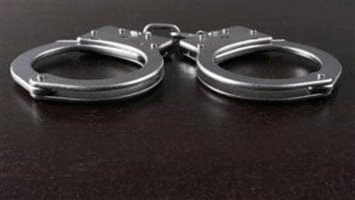 حبس عاطلين بتهمة قتل أجنبي لسرقته في النزهة