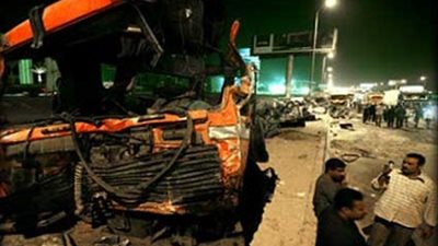 شلل مروري في شارع المكس بالإسكندرية بسبب انقلاب سيارة نقل