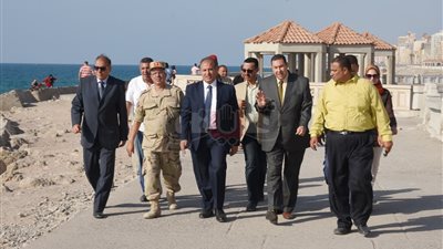 سلطان والعزازي يتفقدان أعمال التطوير بنفق سبورتنج (صور)