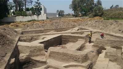 بالصور.. «قنتير» قرية مصرية تحت إدارة يهودية.. «ألماني» ينهب الآثار وينقلها إلى بلاده.. «الأهالي»: المسئولون باعوا البلدة لليهود.. «إسرائيل» تعتبرها مهد «م