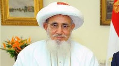 سلطان البهرة يصل مطار القاهرة