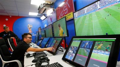 الحكام تستقر على 50 حكما للتدريب على تقنية الـ«VAR»