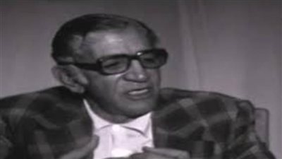 نعمان عاشور يكتب: مسرحنا خالٍ من القيم والمفاهيم الشعبية