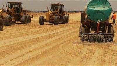 الإسكان: الانتهاء من 15 مشروعا تنمويا ديسمبر المقبل.. تنفيذ محور 30 يونيو وطريق الفرافرة - ديروط.. نفق الفنجرى وتوطين أهالي النوبة.. مساكن حلايب وشلاتين ضمن القائمة.. و6.4 مليار جنيه التكلفة الإجمالية