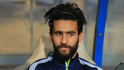 باسم مرسي يستغل ابتعاده عن الزمالك بأداء العمرة