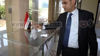 غدا.. الجالية المصرية باليمن تتوجه للاستفتاء على الدستور