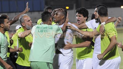 بالفيديو.. فرحة هيسترية بين لاعبي أهلي طرابلس بالتأهل أمام المقاصة
