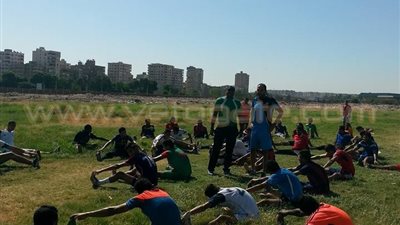 بالصور.. «النصر 96» يواصل تدريباته استعدادًا لدوري المنطقة