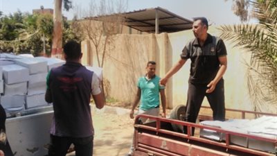 تضامن الغربية توزع 300 كرتونة سلع غذائية على محدودي الدخل في السنطة