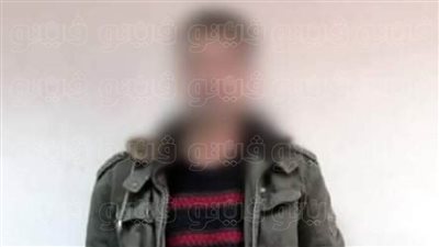 ضبط سائق بحوزته أسلحة بيضاء بميناء سفاجا