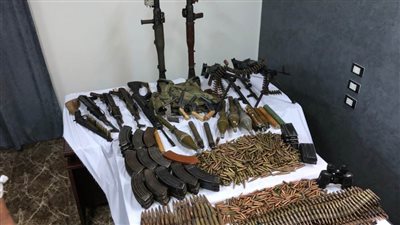 ضبط 28 قطعة سلاح و4 عناصر إجرامية بالسحر والجمال