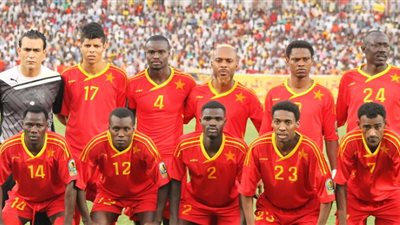 لاعبو المريخ السوداني ينجون من الموت بسبب عطل جوي