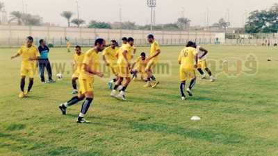 عدم استقرار التدريبات يهدد أندية السويس