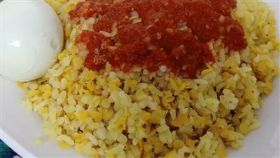 طريقة عمل الكشري الأصفر