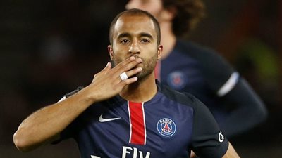 البرازيلي «مورا» بديل محمد صلاح في روما