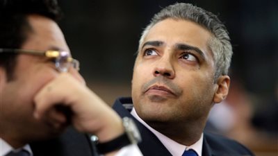 حقيقة رشوة لـ«فهمي» ردا على فضحه إرهاب «الجزيرة».. «تقرير»