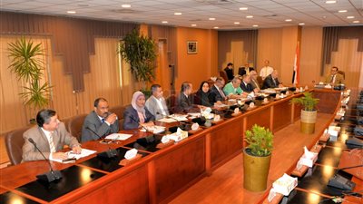 مجلس جامعة المنصورة يعدل مسمى مركز التعليم المفتوح إلى «المدمج»