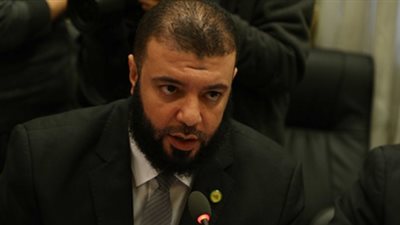 نائب «النور» بالإسكندرية يناقش القضايا الأمنية مع المحافظ