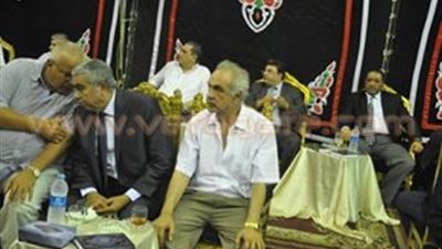 تفاصيل محاولة الصلح بين «المسيري» والمحافظ السابق في عزاء «عبدالرازق»