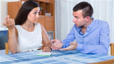 حكم الشرع في حق الزوج في الحصول على مرتب زوجته