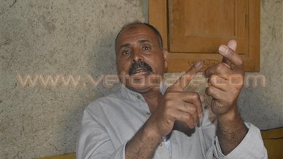 بالفيديو.. شقيق «شهيد أكتوبر» بموقع حفر القناة: التحق بسلاح المشاة عام 71.. المسئولون رفضوا إدراجه ضمن الشهداء و«وافقوا لما قدمنا شكوى».. مات في عهدته 28 جنيهًا و«اتخصموا من ا