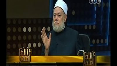 بالفيديو.. علي جمعة: لا توجد فتوى تحرم الغناء