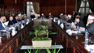 حكم إسقاط الجنين قبل نفخ الروح فيه؟.. تعرف على رد الأزهر