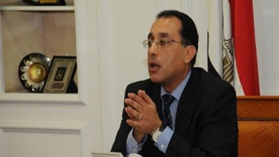 وزيرا الإسكان والشباب يتابعان تنفيذ 3 صالات رياضية مغطاة