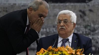 هاآرتس: مدير المخابرات الفلسطينية التقى وزير الخارجية الأمريكي سرًا