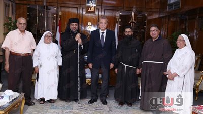 محافظ قنا يستقبل وفد مطرانية كاثوليك الأقصر للتهنئة بذكرى 30 يونيو