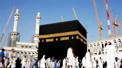 السعودية تعيد فتح باب العمرة أمام اليمنيين