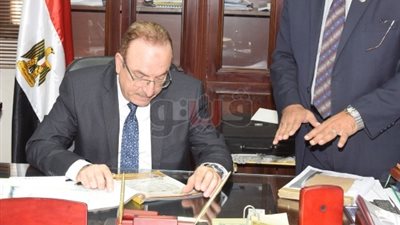 محافظ بني سويف يعتمد نتيجة الإعدادية بنسبة نجاح 65.8 %