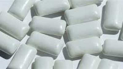 مضغ اللبان يساعد على المشي أسرع وحرق المزيد من السعرات الحرارية