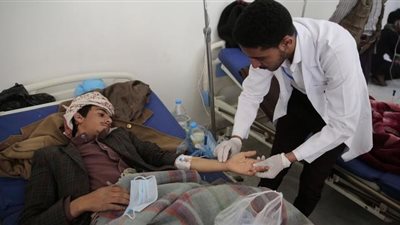 بن دغر يوجه بصرف 400 مليون ريـال لمحافظات عدن بسبب الكوليرا