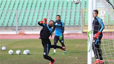 إيهاب جلال يعلن قائمة المصري لمواجهة إنبي بالدوري (صور)