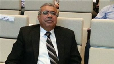 محافظ الإسكندرية يناقش تخصيص أراضي الأوقاف لمشروعات الإسكان