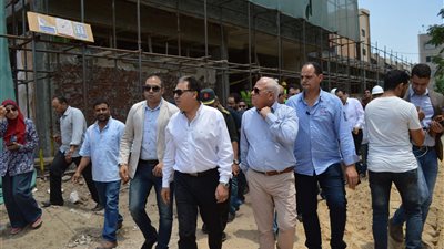 وزير الصحة: انتهاء تطوير مستشفى بور فؤاد في أغسطس المقبل (صور)