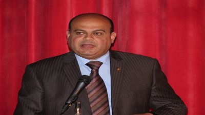 محافظ مطروح يكلف بالتصدي لاستغلال سائقي التاكسي في الصيف