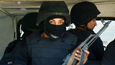 الأمن يسيطر على مشاجرة بالأسلحة بين عائلتين في شبرا الخيمة