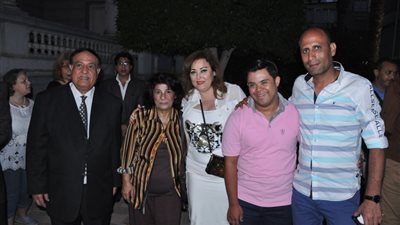 بالصور.. أبطال «صاروخ ورق» يحتفلون بالعرض الخاص في «الثقافي الروسي»